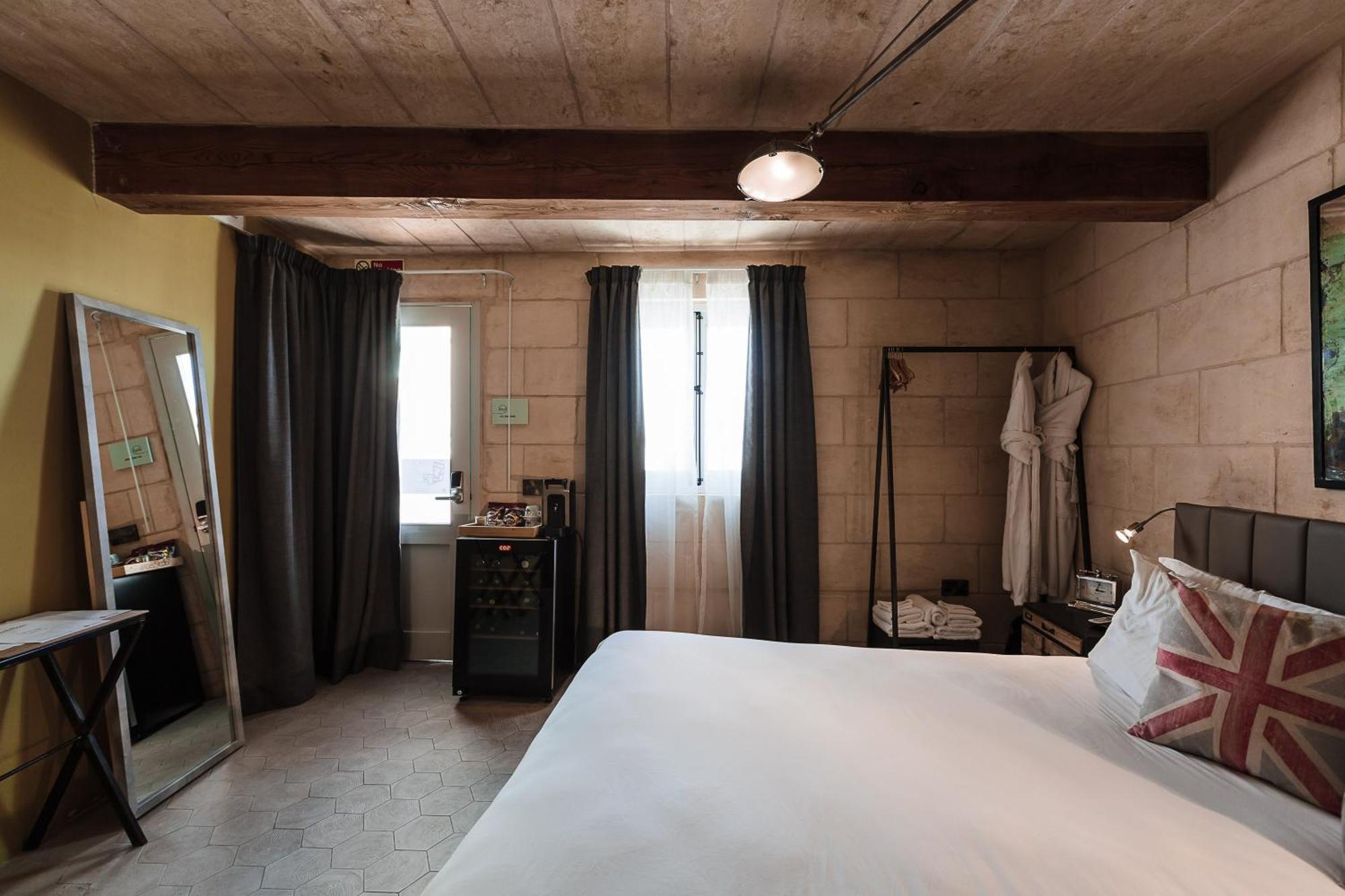 Gudja 탤봇 앤 본스 부티크 비앤비 B&B 외부 사진